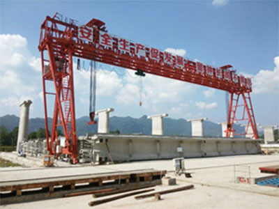 廣東鐵路提梁機(jī)