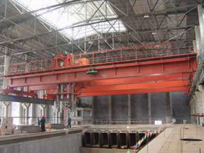 廣東碳素焙燒多功能起重機