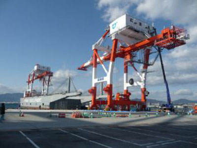 廣東碼頭起重機